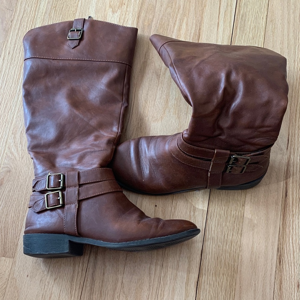 American Eagle by Payless Brown Heeled Boots